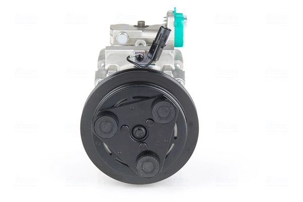 Compressor, air conditioning