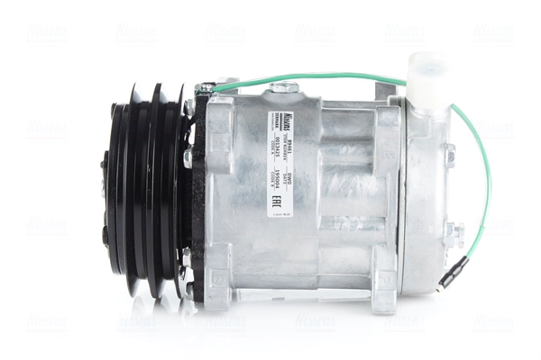 Compressor, air conditioning