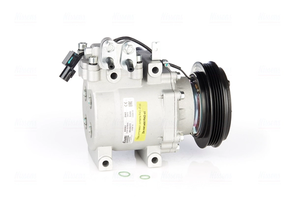 Compressor, air conditioning