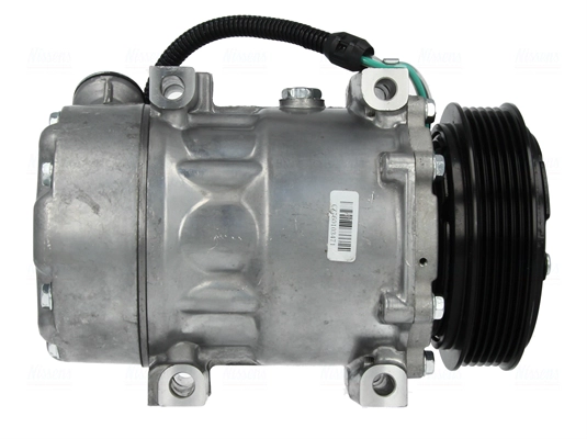 Compressor, air conditioning