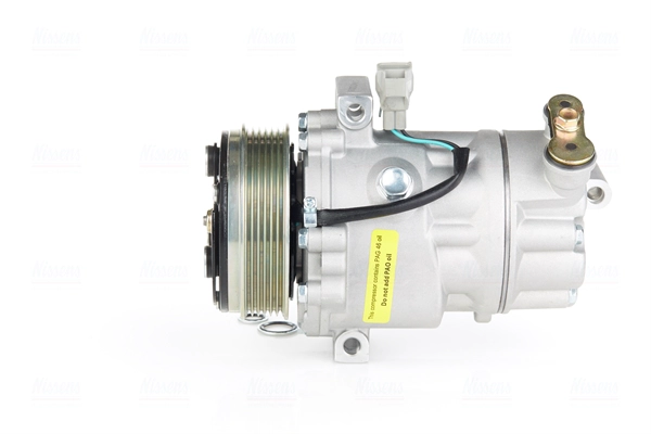 Compressor, air conditioning