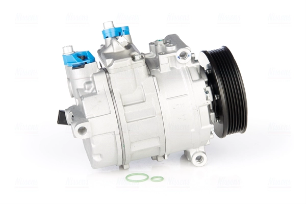 Compressor, air conditioning