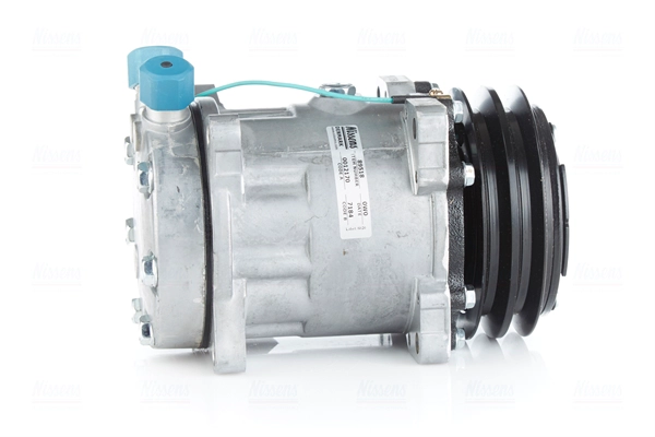 Compressor, air conditioning