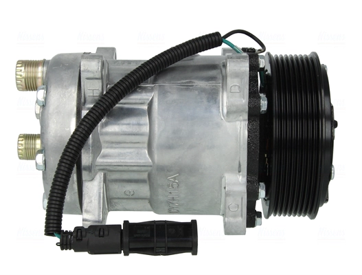 Compressor, air conditioning