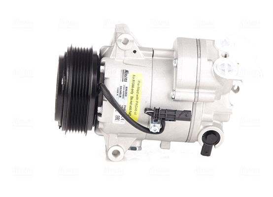 Compressor, air conditioning