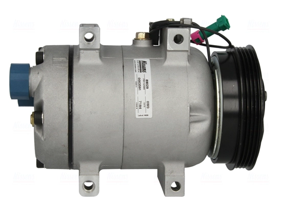 Compressor, air conditioning