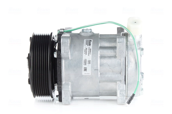 Compressor, air conditioning