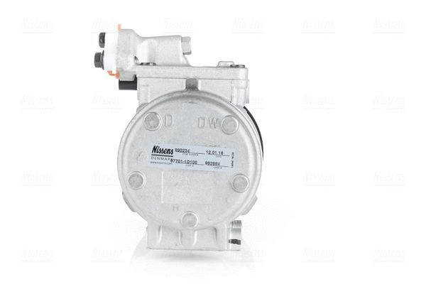 Compressor, air conditioning