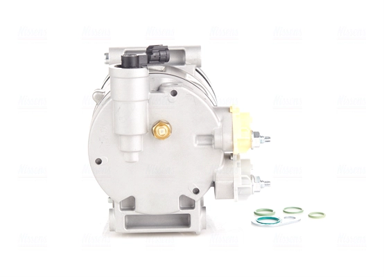 Compressor, air conditioning