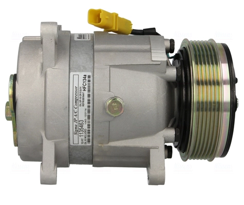 Compressor, air conditioning