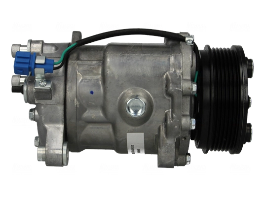 Compressor, air conditioning