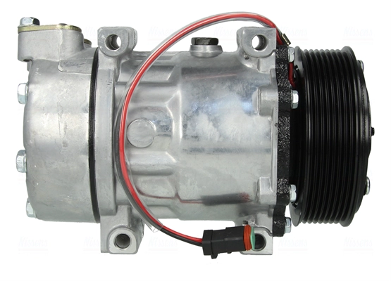 Compressor, air conditioning