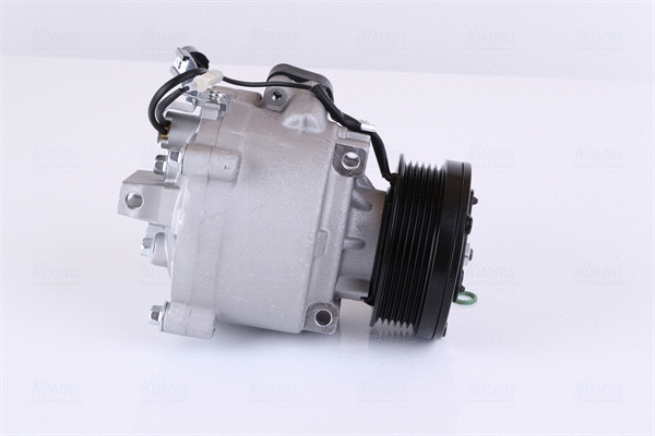 Compressor, air conditioning