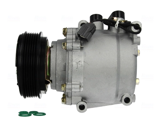 Compressor, air conditioning