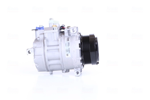 Compressor, air conditioning