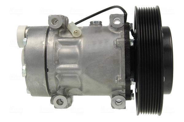 Compressor, air conditioning