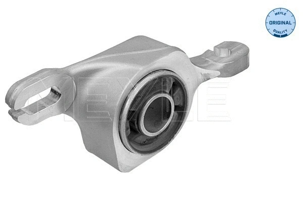 Mounting, control/trailing arm (014 610 0032)