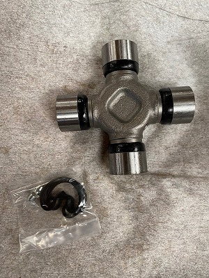 Joint, propshaft (UJ-245)